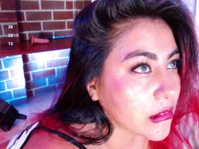 GatuSexx webcam