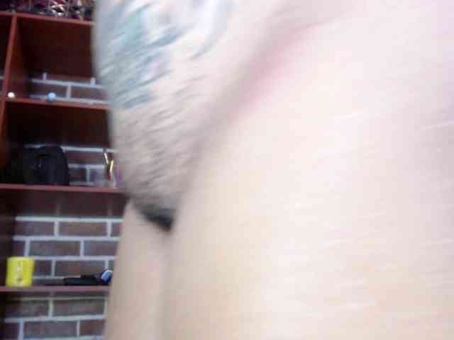 GatuSexx webcam