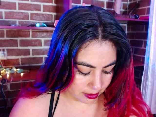 GatuSexx webcam