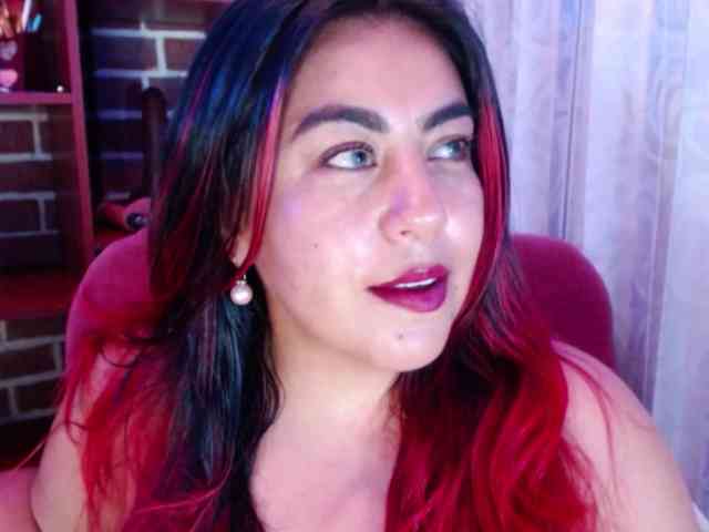 GatuSexx webcam