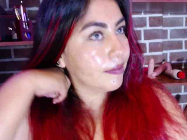 GatuSexx webcam
