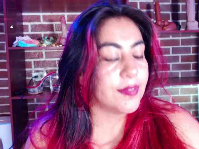 GatuSexx webcam