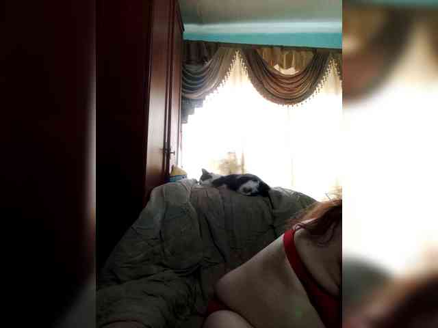 Sadie-Lorri webcam