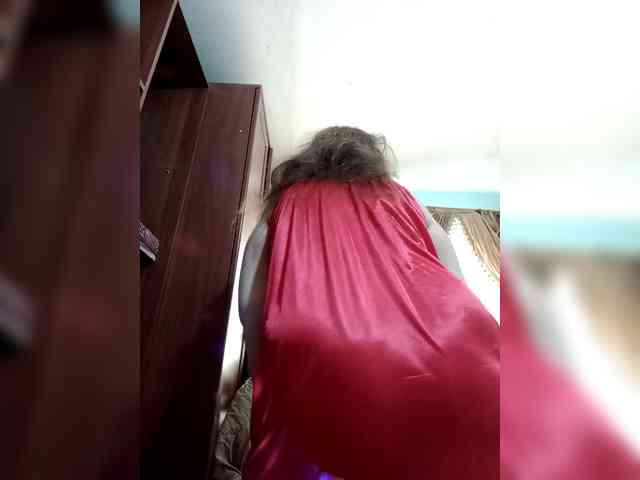 Sadie-Lorri webcam