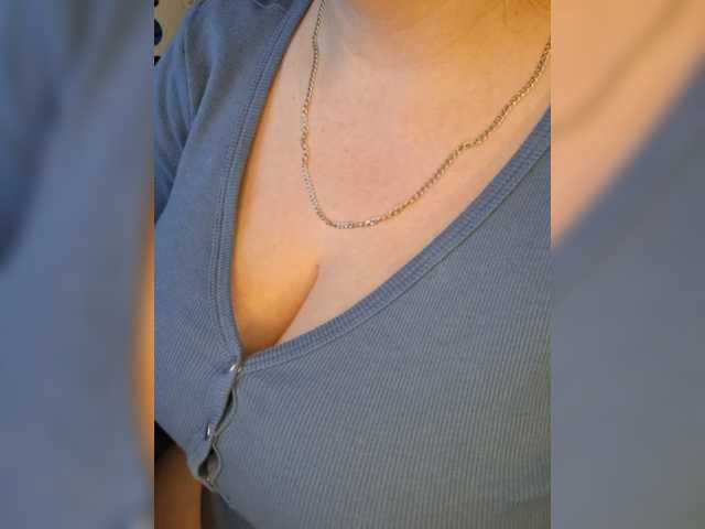 VeronicaChica live cam on BongaCams