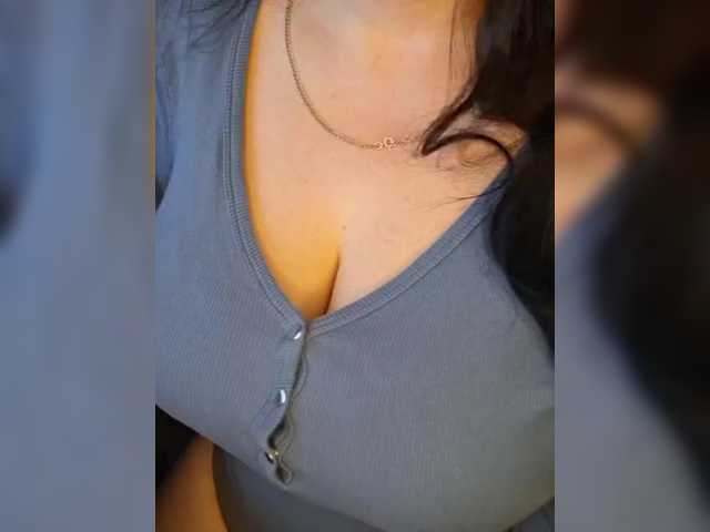 VeronicaChica live cam on BongaCams