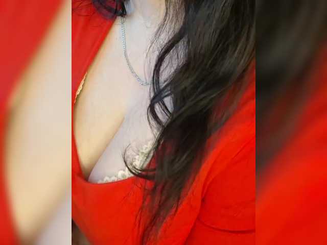 VeronicaChica live cam on BongaCams