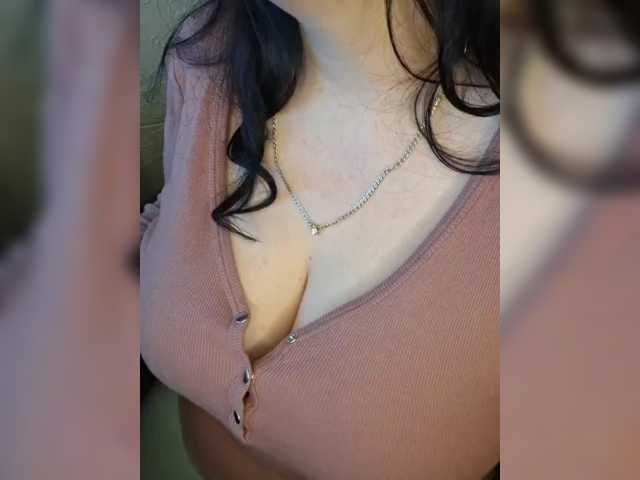 VeronicaChica live cam on BongaCams