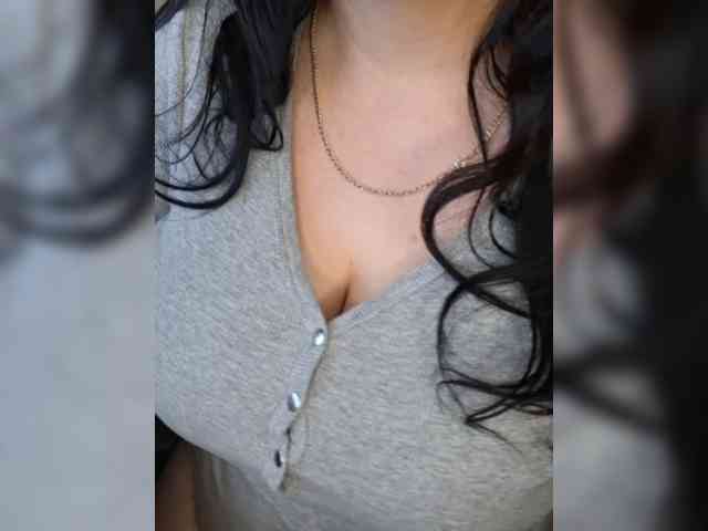 VeronicaChica Live Webcam on BongaCams
