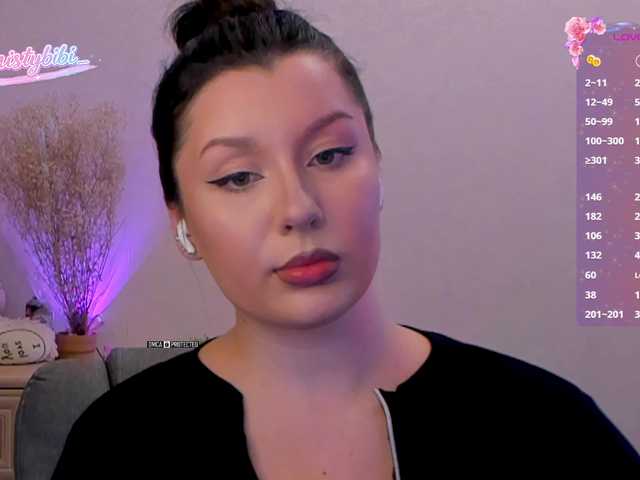MistyBibi live webcam show