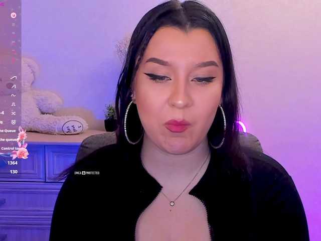 M-O-L-N-I-Y-A's BongaCams show and profile