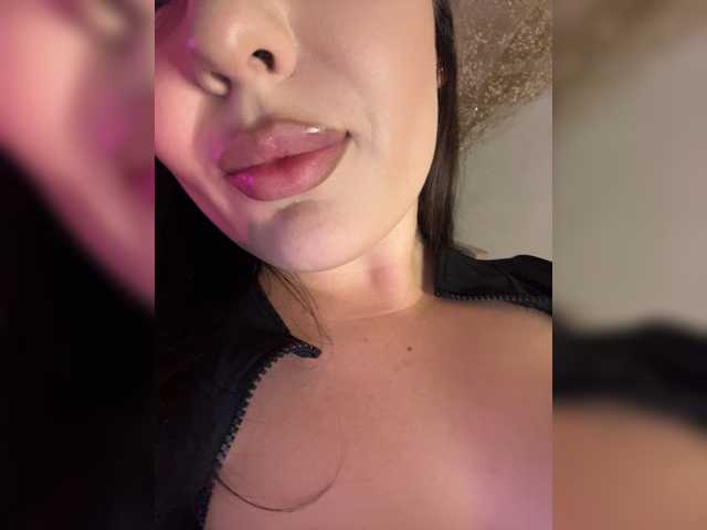 MistyBibi live cam