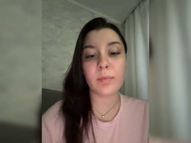 M-O-L-N-I-Y-A Live Cam Chat on BongaCams