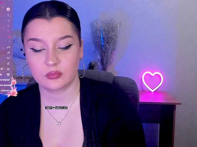 M-O-L-N-I-Y-A's BongaCams show and profile