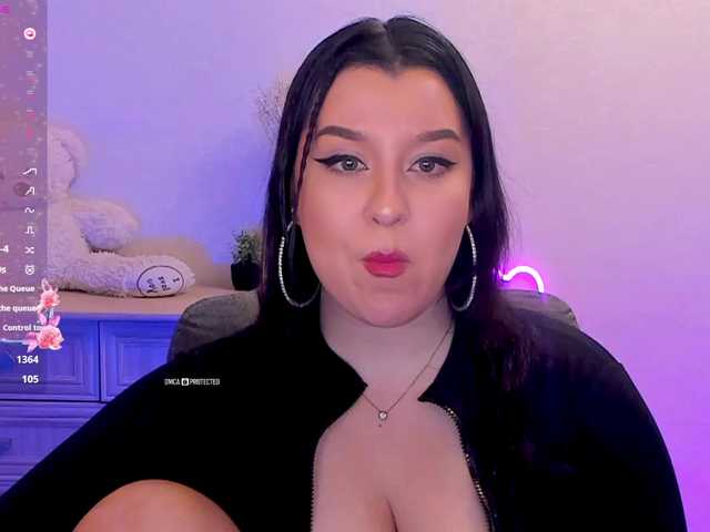 M-O-L-N-I-Y-A's BongaCams show and profile