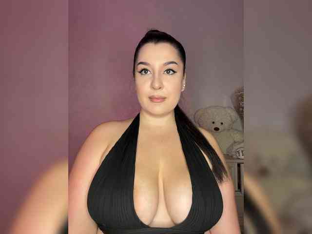 MistyBibi webcam