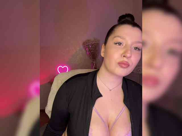 MistyBibi webcam