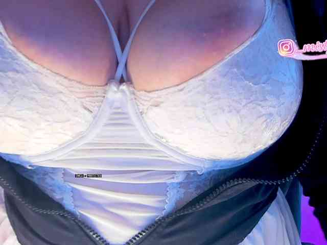 MistyBibi webcam