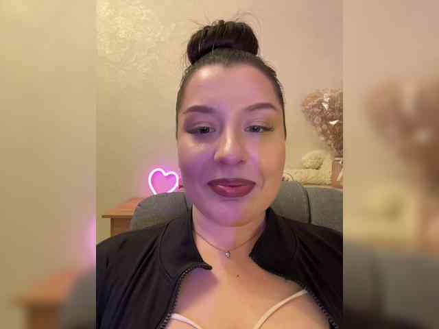 MistyBibi webcam