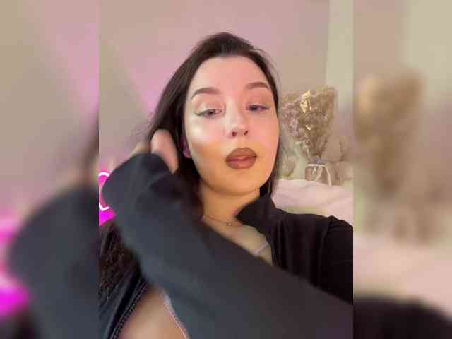 MistyBibi webcam