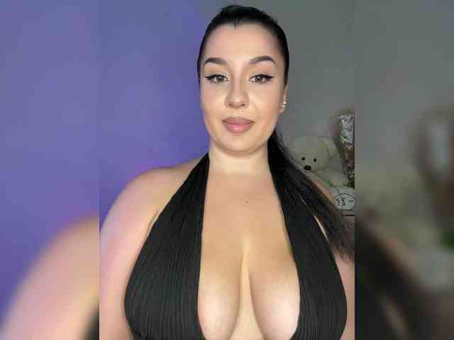 MistyBibi webcam