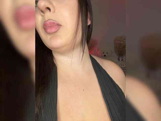 MistyBibi webcam