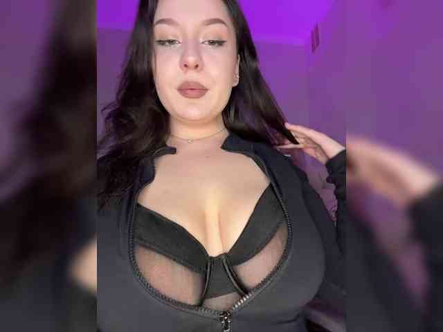 MistyBibi webcam