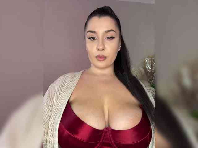 MistyBibi webcam