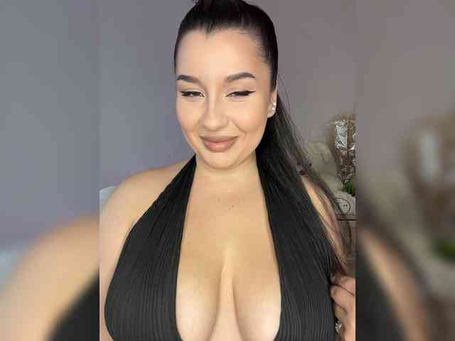 MistyBibi webcam