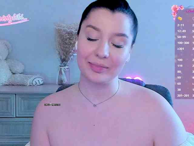 MistyBibi webcam