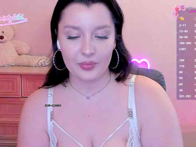 MistyBibi webcam