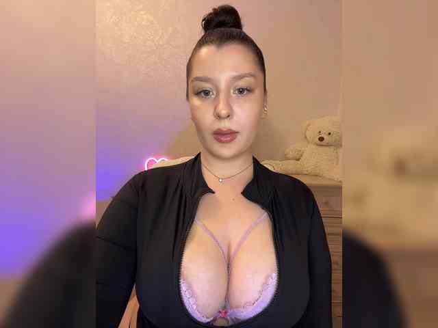 MistyBibi webcam