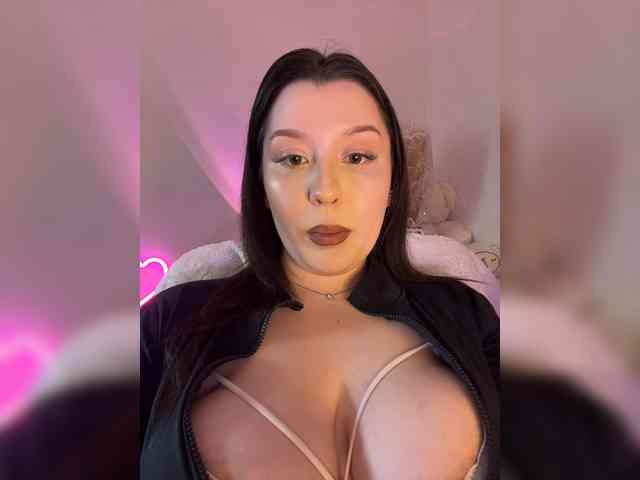 MistyBibi webcam