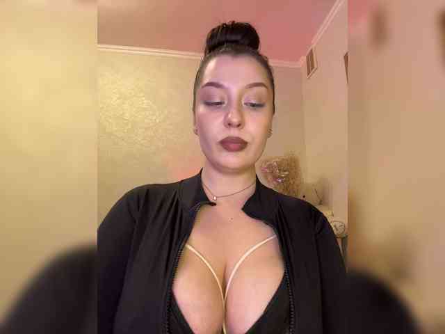 MistyBibi webcam