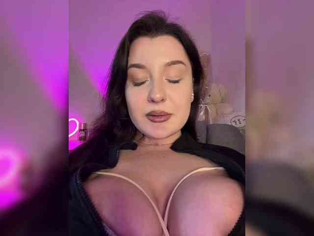 MistyBibi webcam