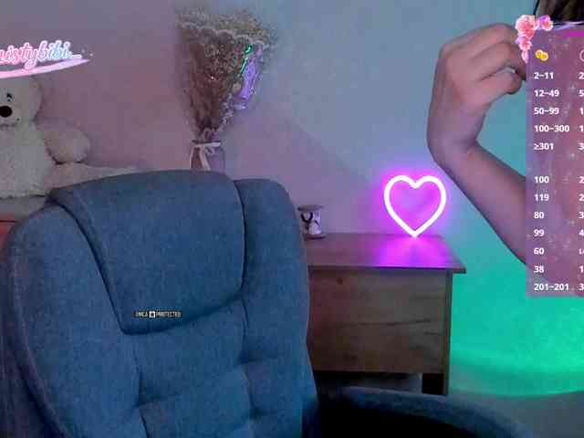 MistyBibi webcam