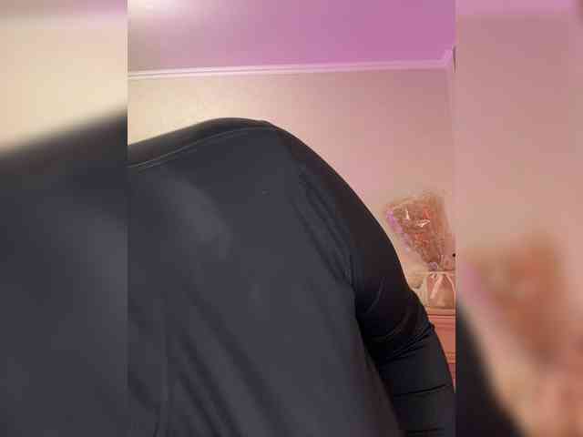 MistyBibi webcam