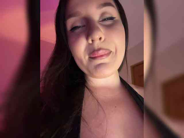 MistyBibi webcam