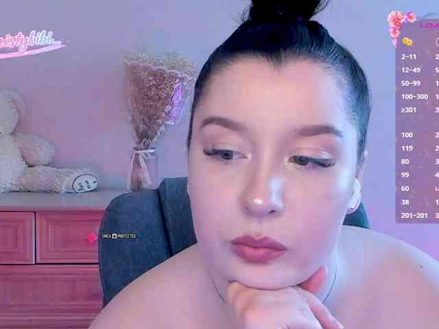 MistyBibi webcam