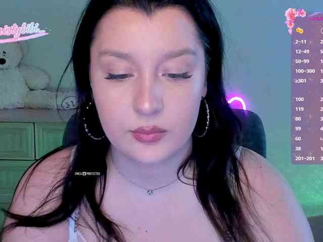 MistyBibi webcam