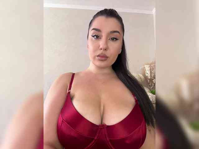 MistyBibi webcam