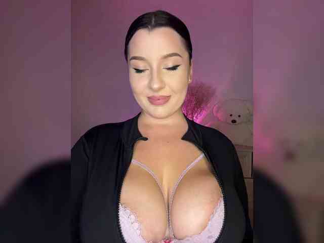 MistyBibi webcam