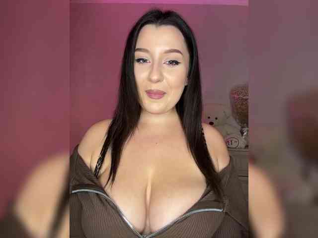 MistyBibi webcam