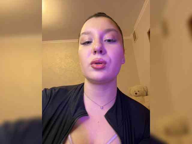 MistyBibi webcam