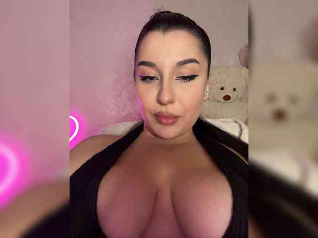 MistyBibi webcam