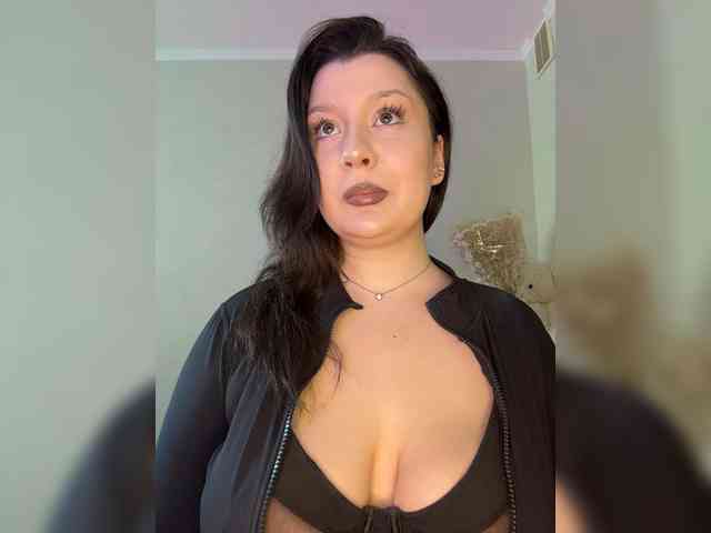 MistyBibi webcam