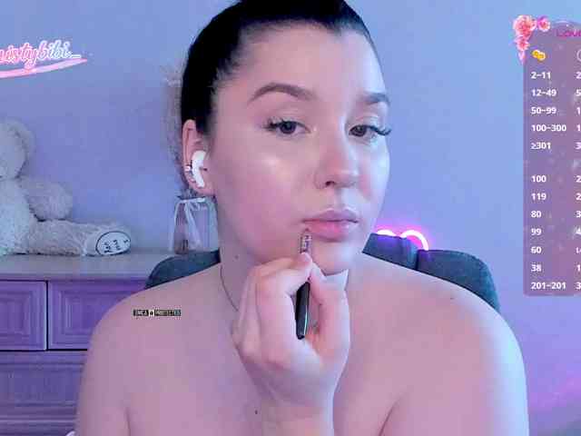 MistyBibi webcam