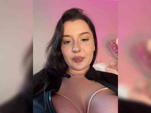 MistyBibi webcam