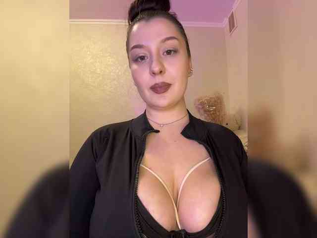 MistyBibi webcam