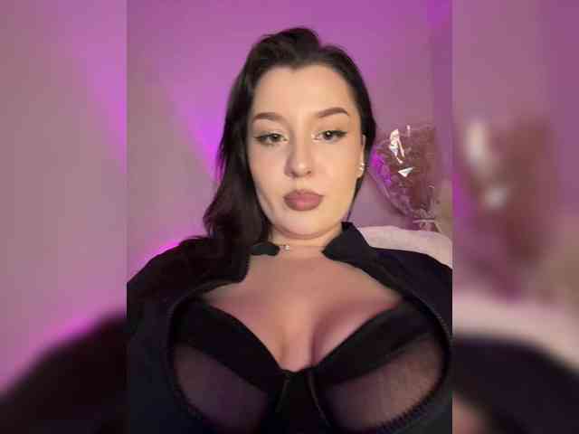 MistyBibi webcam